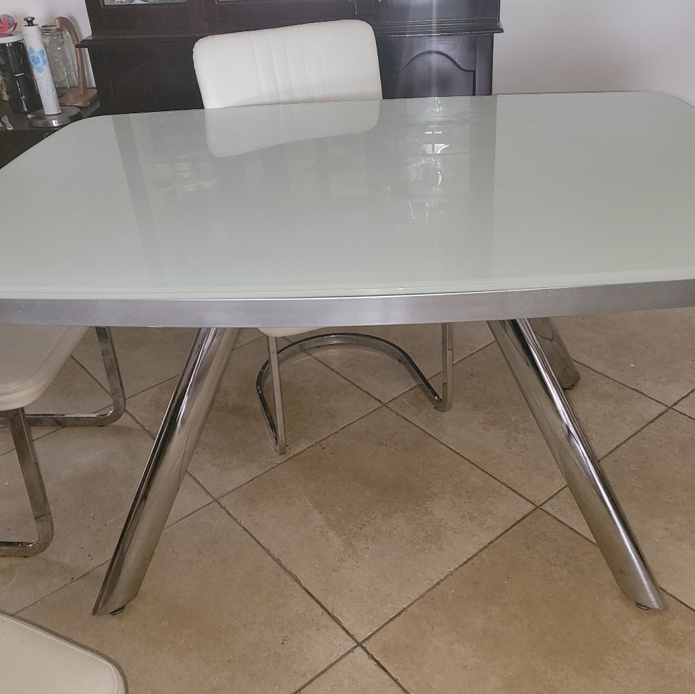 Dining Set - image 5